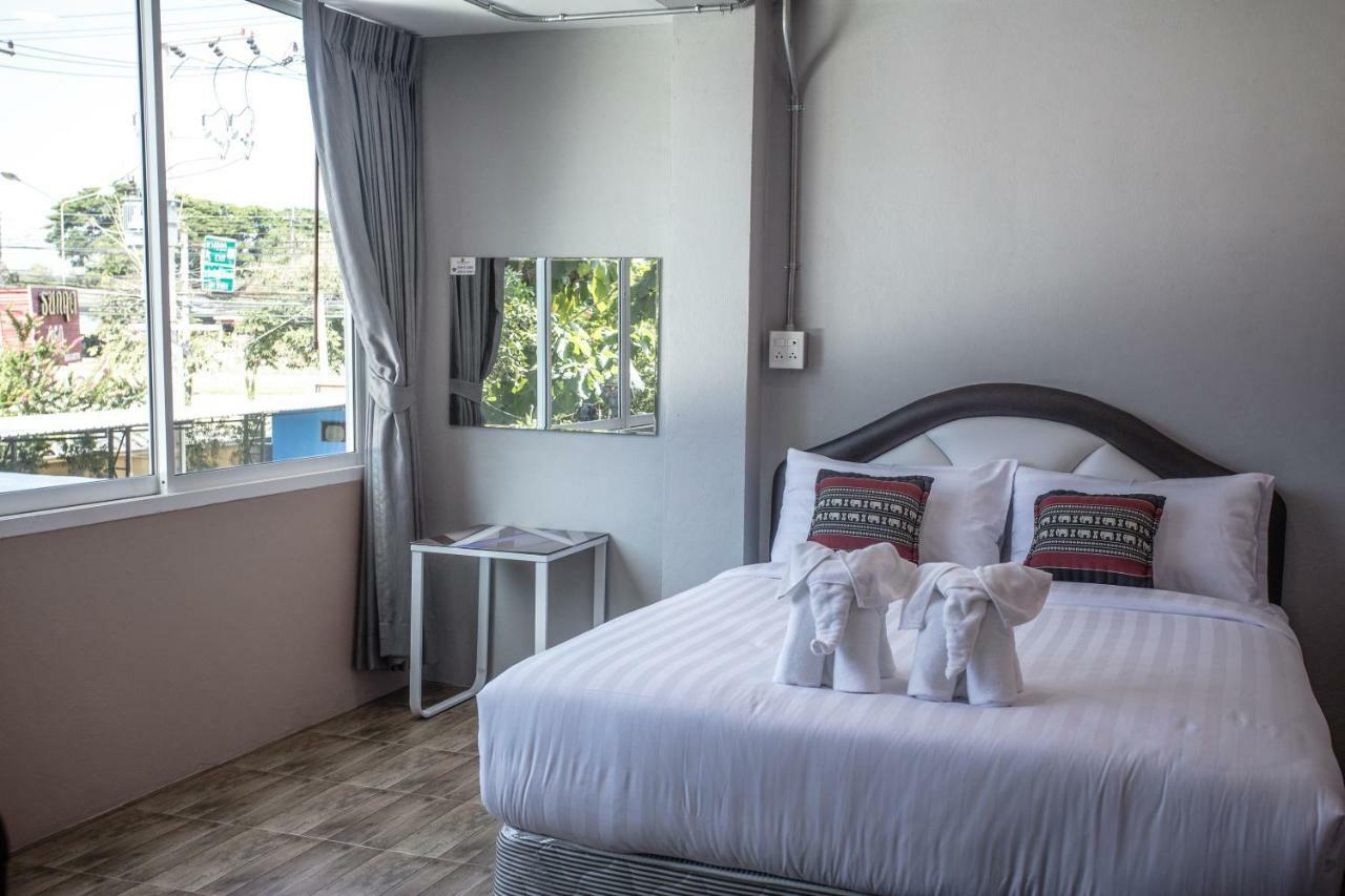Baan Chang Hotel & Coffee House Tak Dış mekan fotoğraf